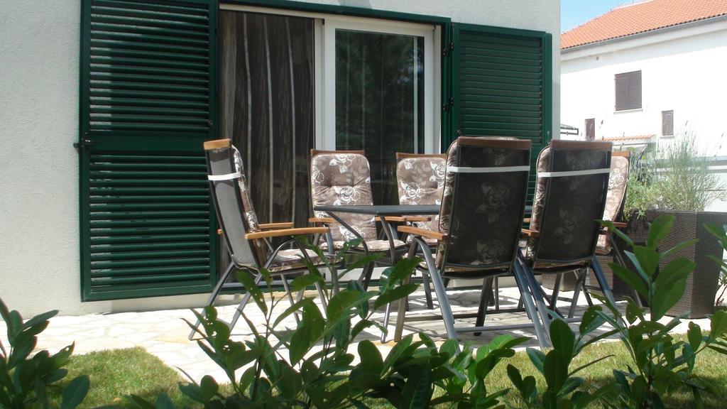 Apartments Eva مالينسكا الغرفة الصورة