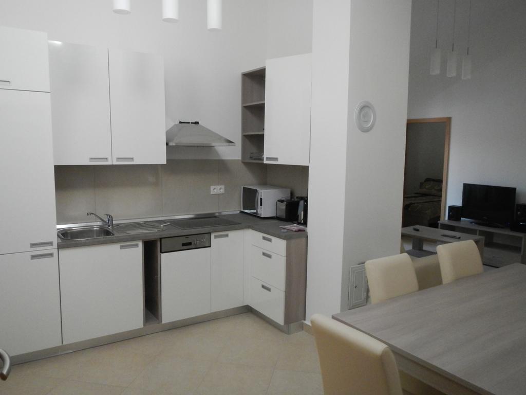 Apartments Eva مالينسكا الغرفة الصورة