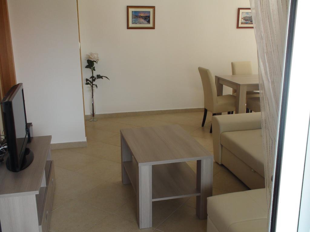 Apartments Eva مالينسكا الغرفة الصورة